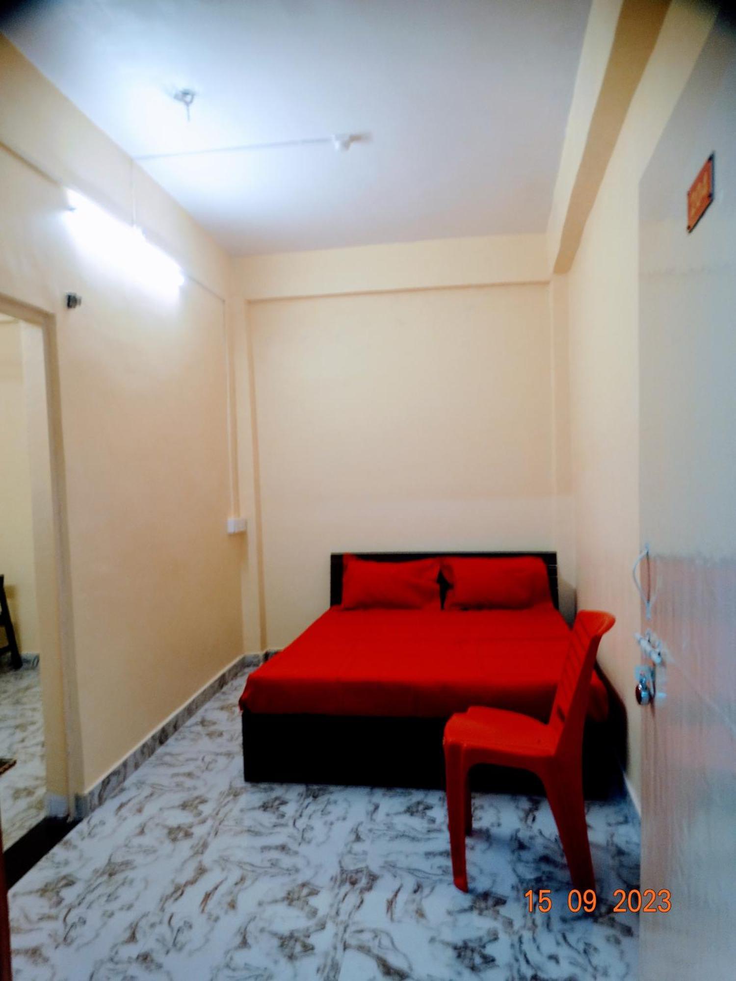 Shree Ram Sia Hotel An Unit Of Shree Ram Sia Trading And Residency Gaya Dış mekan fotoğraf