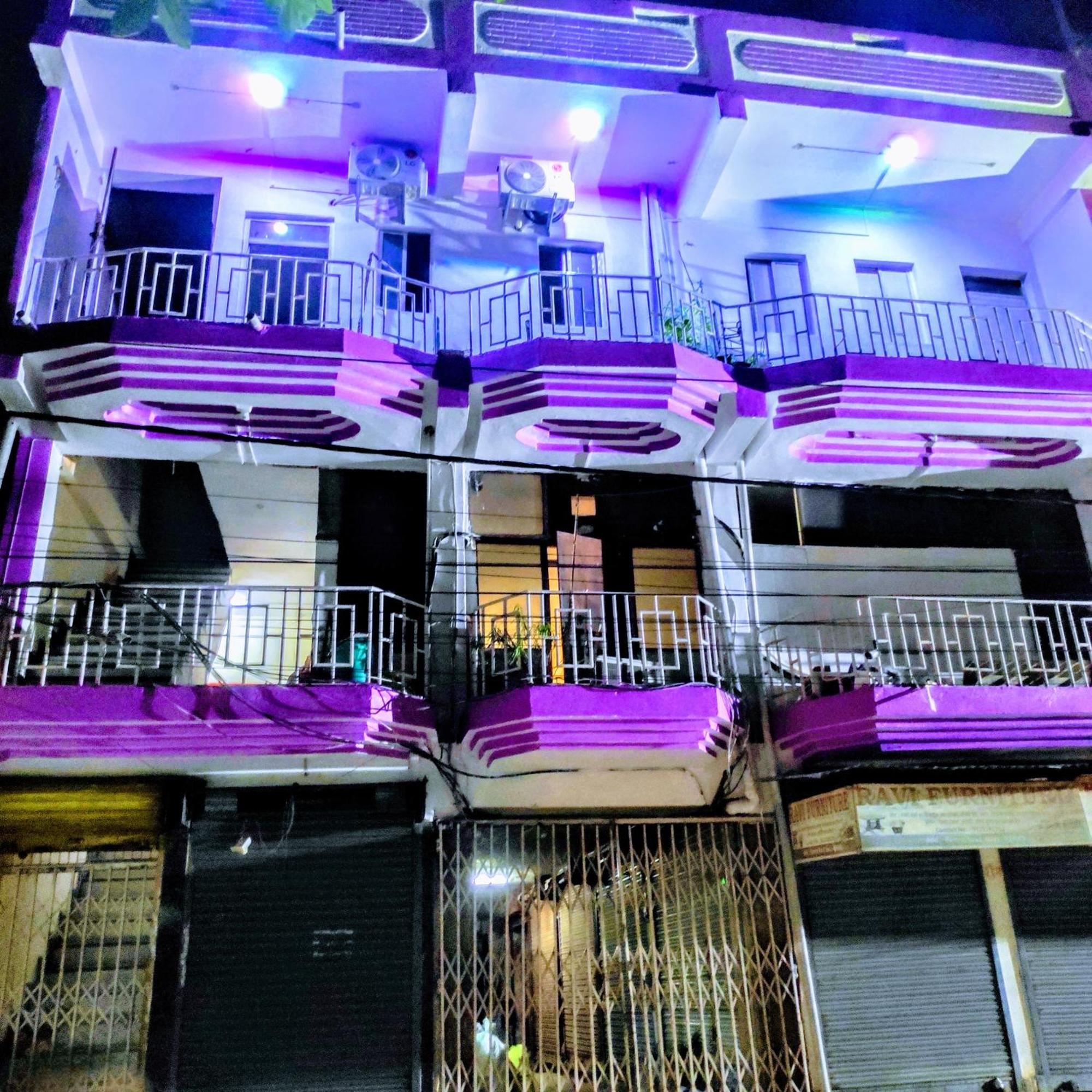 Shree Ram Sia Hotel An Unit Of Shree Ram Sia Trading And Residency Gaya Dış mekan fotoğraf