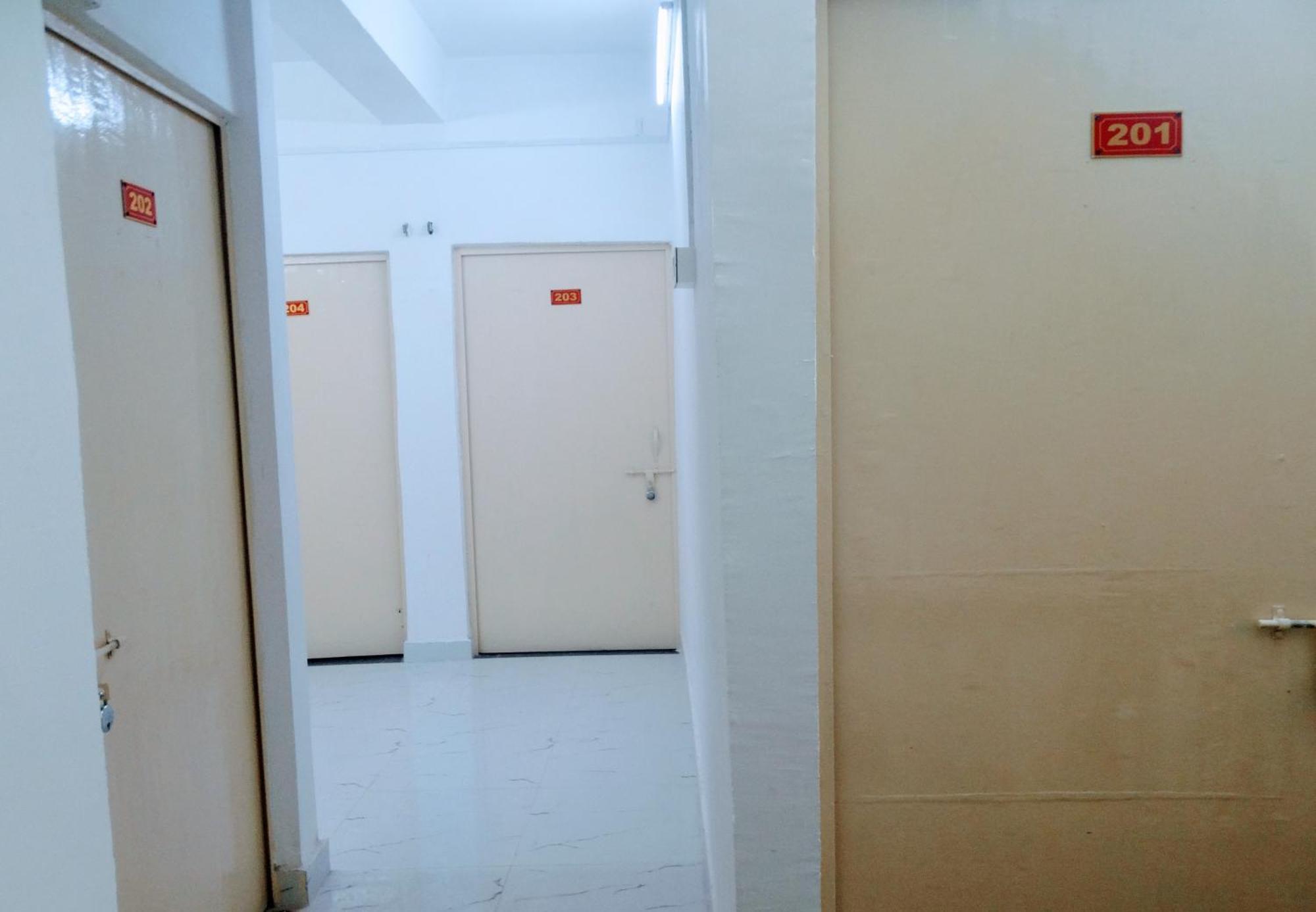 Shree Ram Sia Hotel An Unit Of Shree Ram Sia Trading And Residency Gaya Dış mekan fotoğraf